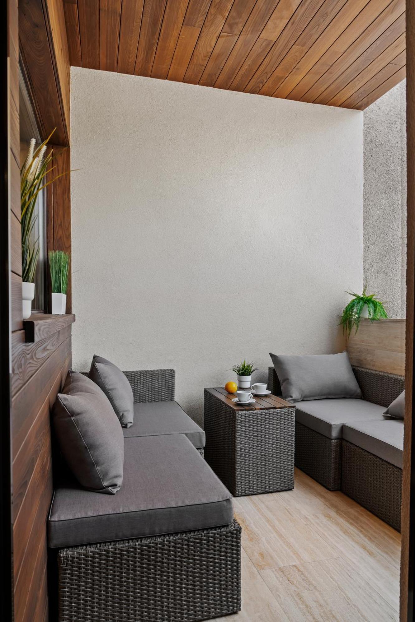 Central Two Rooms Apartment The Paradise Of Lights Bucharest Luaran gambar