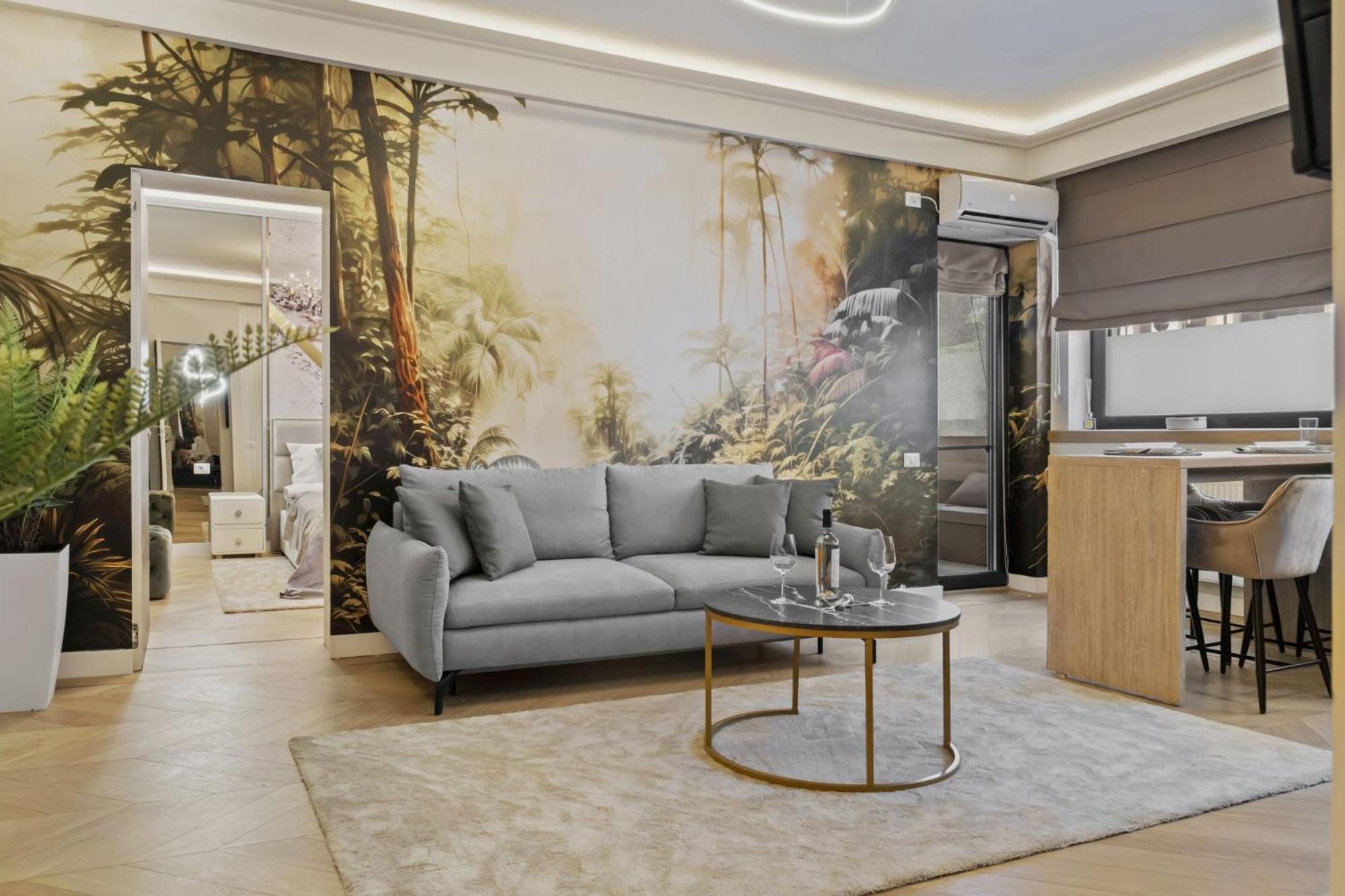 Central Two Rooms Apartment The Paradise Of Lights Bucharest Luaran gambar